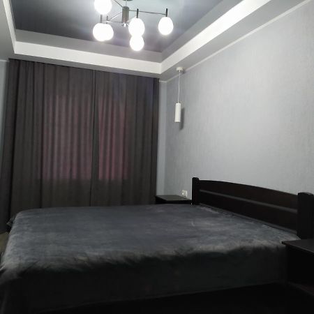 2Rooms Apartment - 181 Gogol Street Zaporizhia Luaran gambar